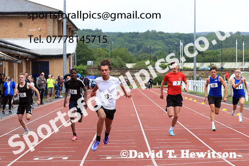 Boys 100 metres, 2025 Northumberland Schools Track and Fields, Wentworth, Hexham. Photo: David T. Hewitson/Sports for All Pics